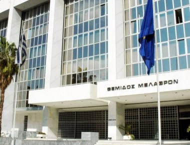 Τον έλεγχο της συνταγματικότητας της υποχρεωτικής διαμεσολάβησης ζητούν οι δικηγόροι από τον Άρειο Πάγο